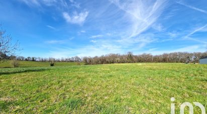 Land of 2,670 m² in Lacq (64170)