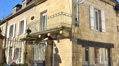 Maison 7 pièces de 145 m² à Sarlat-la-Canéda (24200)