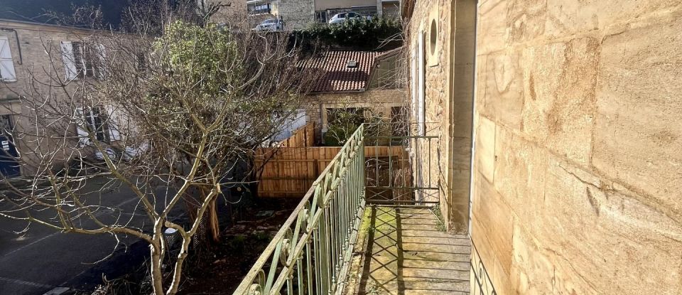 House 7 rooms of 145 m² in Sarlat-la-Canéda (24200)