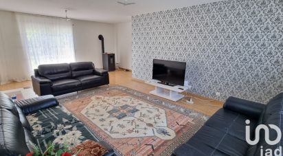 Maison 5 pièces de 130 m² à Aussillon (81200)