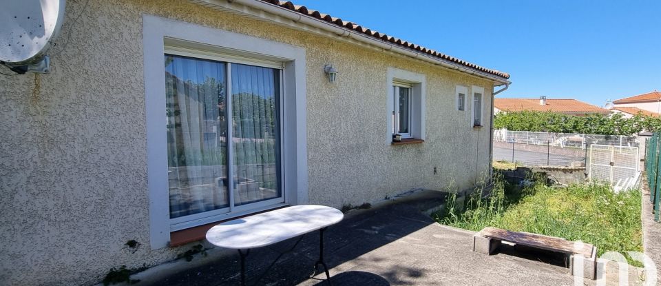 Maison 5 pièces de 130 m² à Aussillon (81200)