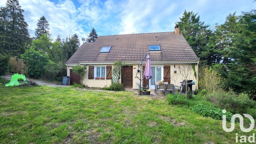 House 7 rooms of 142 m² in La Ville-du-Bois (91620)