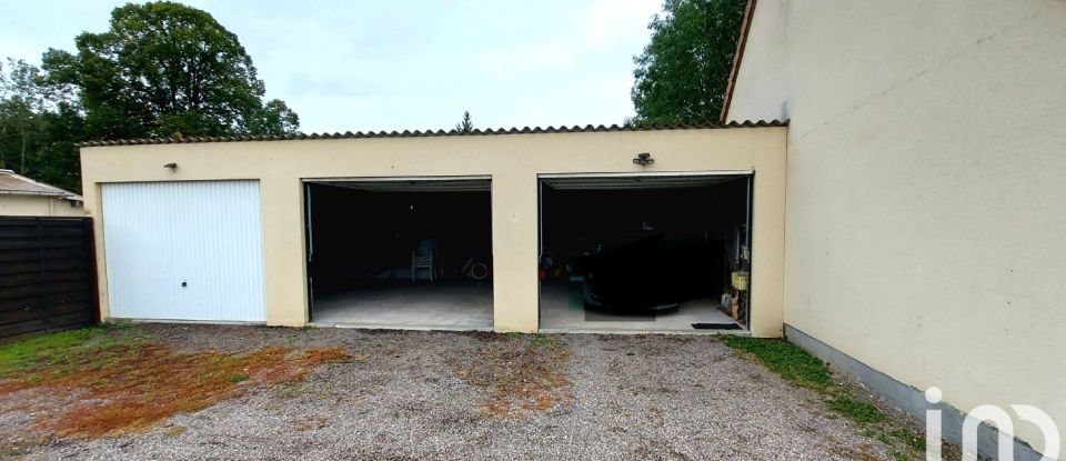 House 7 rooms of 231 m² in Le Cormier (27120)