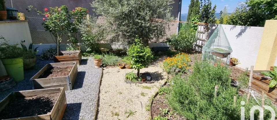 Maison 4 pièces de 146 m² à Aussillon (81200)