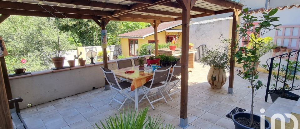 Maison 4 pièces de 146 m² à Aussillon (81200)