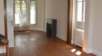 Traditional house 8 rooms of 176 m² in Auxerre (89000)