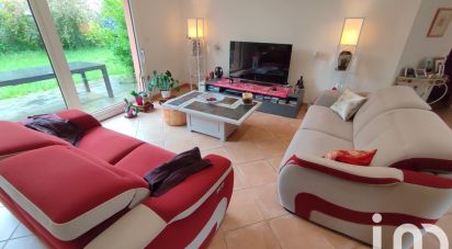 House 4 rooms of 130 m² in Chartres (28000)