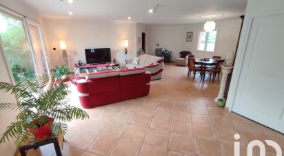 House 4 rooms of 130 m² in Chartres (28000)