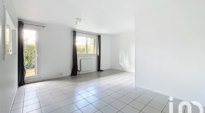 Appartement 3 pièces de 72 m² à Pontault-Combault (77340)