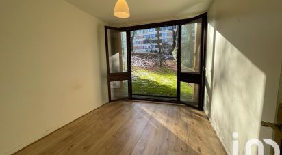 Apartment 2 rooms of 27 m² in Fontenay-le-Fleury (78330)