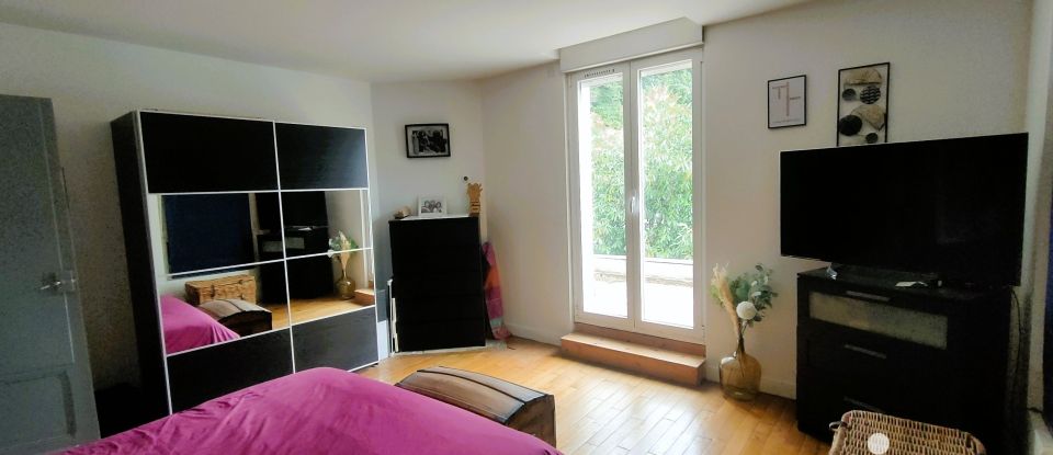 Duplex 4 pièces de 101 m² à Presles (95590)