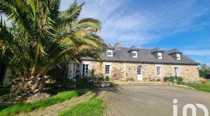 Maison traditionnelle 8 pièces de 165 m² à Louargat (22540)