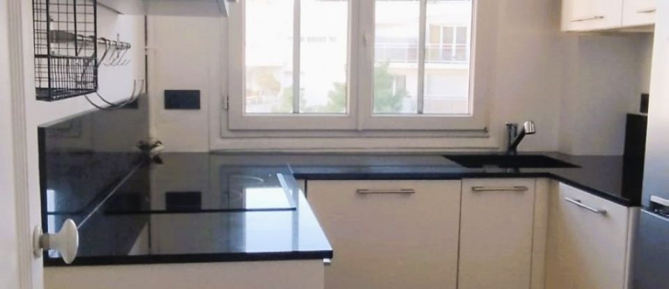 Appartement 3 pièces de 59 m² à Issy-les-Moulineaux (92130)