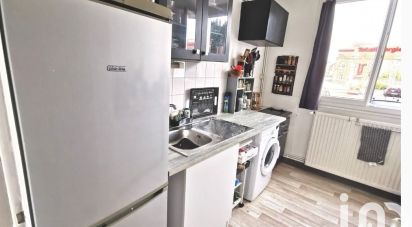 Appartement 5 pièces de 77 m² à Guingamp (22200)