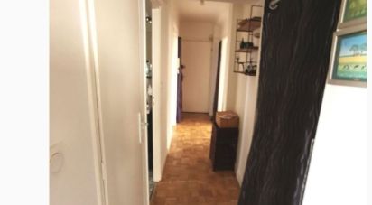 Appartement 5 pièces de 77 m² à Guingamp (22200)