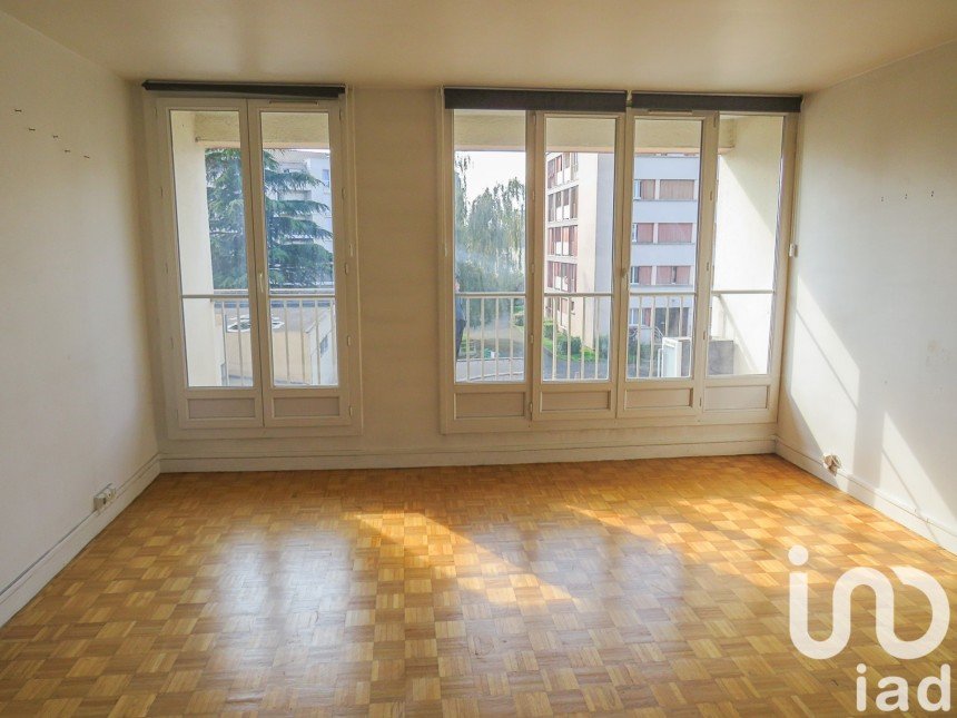 Apartment 3 rooms of 66 m² in Neuilly-sur-Marne (93330)