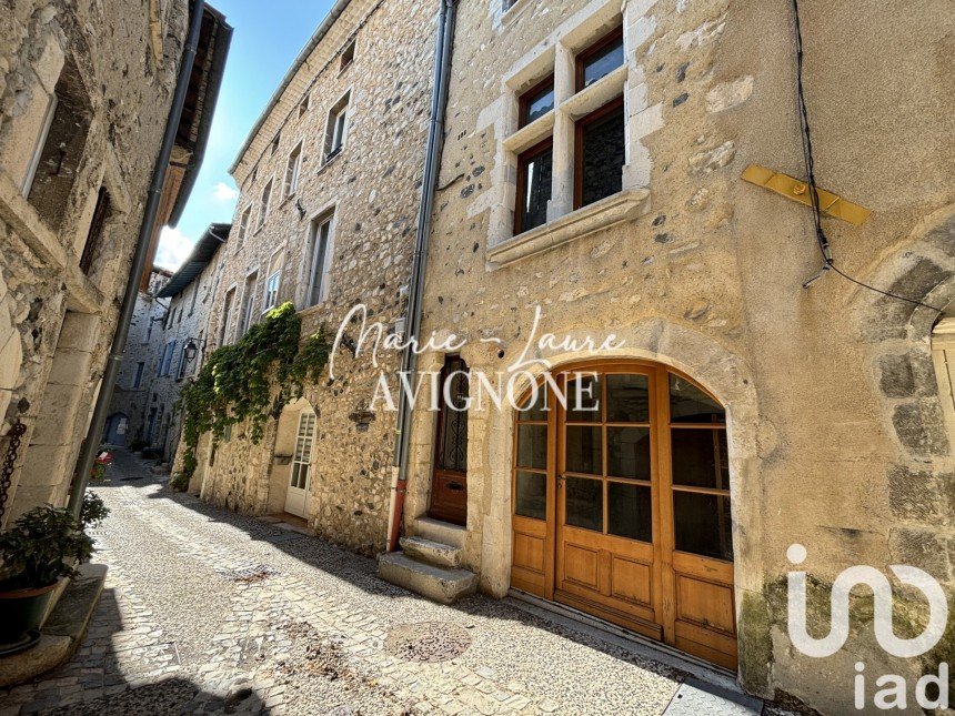 Village house 6 rooms of 106 m² in Rochemaure (07400)