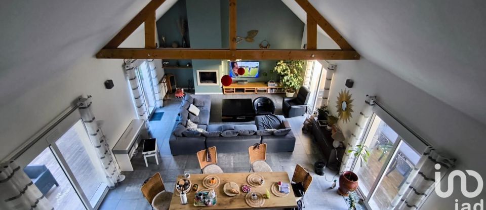 Maison 6 pièces de 250 m² à Nanteau-sur-Lunain (77710)