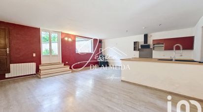 Maison 7 pièces de 181 m² à Ermenonville (60950)