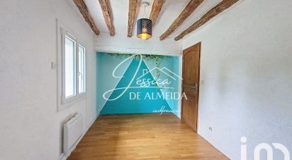 Maison 7 pièces de 181 m² à Ermenonville (60950)