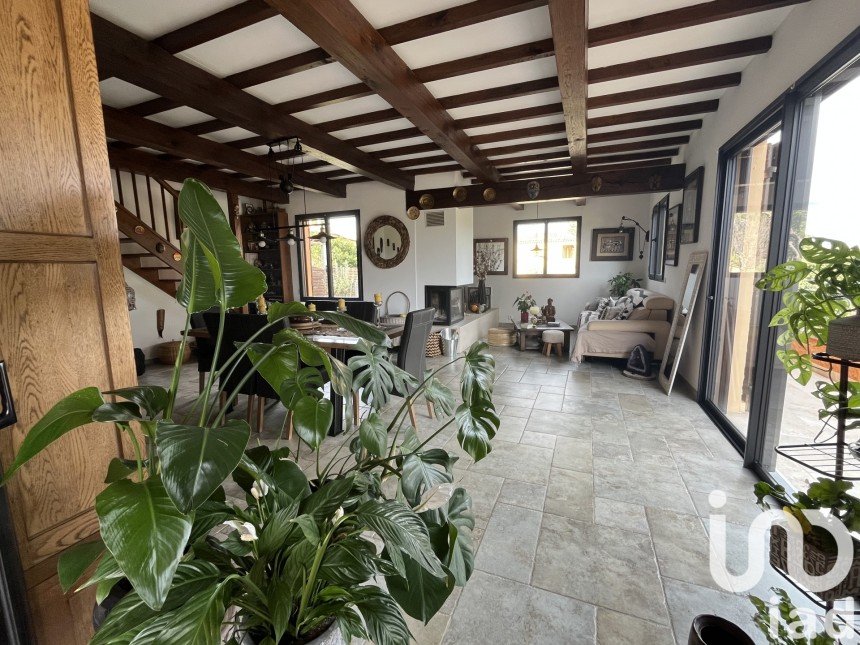 Maison 6 pièces de 175 m² à Forcalquier (04300)