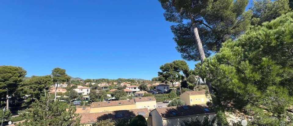 Appartement 2 pièces de 40 m² à Sanary-sur-Mer (83110)