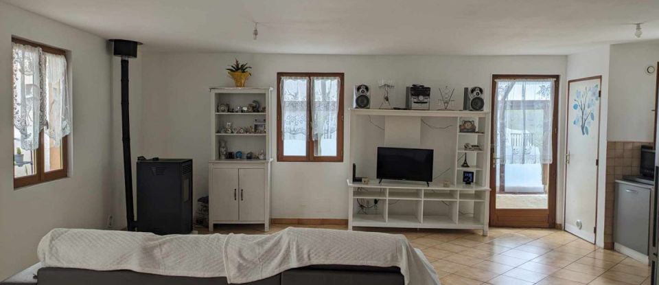 House 3 rooms of 79 m² in Lanespède (65190)