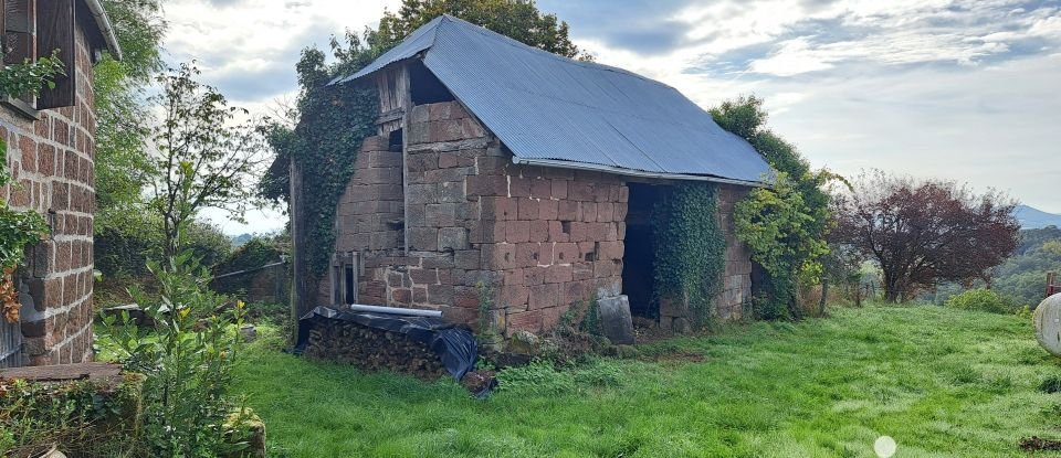 Ferme 6 pièces de 133 m² à Varetz (19240)