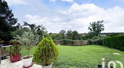 Traditional house 7 rooms of 185 m² in Presles-en-Brie (77220)