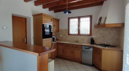 House 4 rooms of 121 m² in Pomarez (40360)