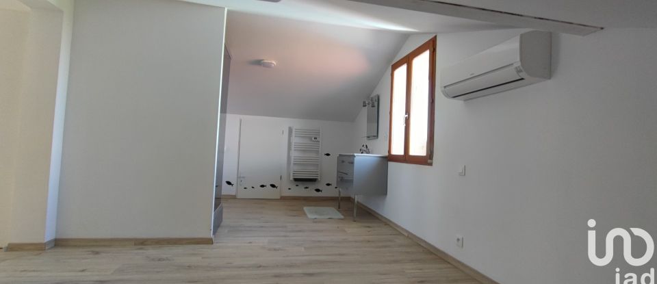 House 4 rooms of 121 m² in Pomarez (40360)