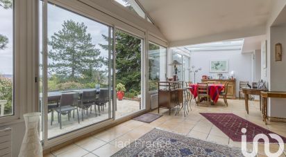 Maison 9 pièces de 224 m² à Vernouillet (78540)