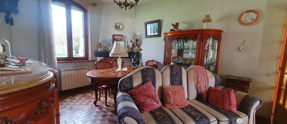 Traditional house 5 rooms of 109 m² in Dancourt-Popincourt (80700)