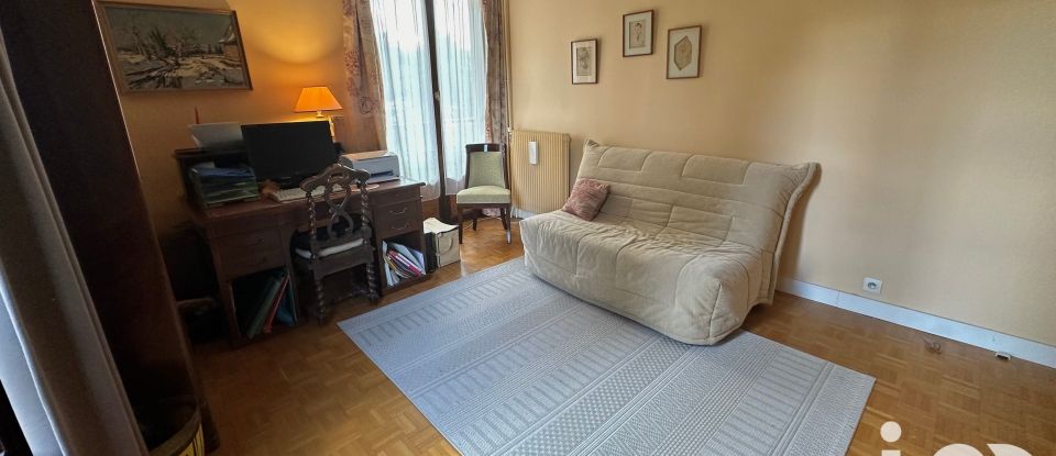 Appartement 5 pièces de 101 m² à Châtenay-Malabry (92290)