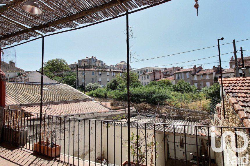 Apartment 5 rooms of 112 m² in Marseille (13003)