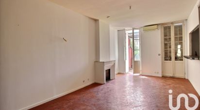 Apartment 5 rooms of 112 m² in Marseille (13003)