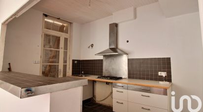 Apartment 5 rooms of 112 m² in Marseille (13003)