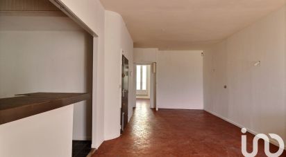 Apartment 5 rooms of 112 m² in Marseille (13003)