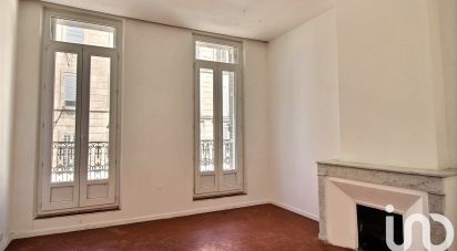 Apartment 5 rooms of 112 m² in Marseille (13003)