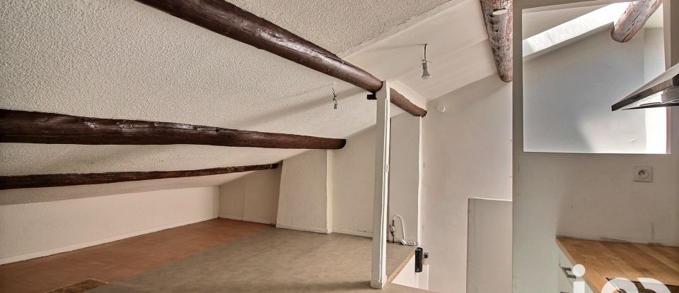 Apartment 5 rooms of 112 m² in Marseille (13003)