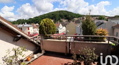 Duplex 4 rooms of 80 m² in Saint-Rémy-lès-Chevreuse (78470)