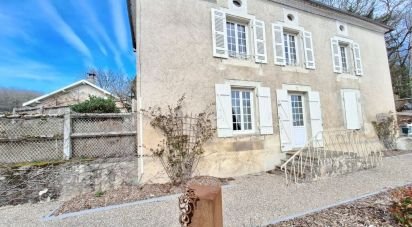 Maison 8 pièces de 103 m² à Savignac-les-Églises (24420)