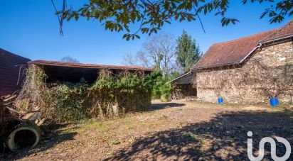 Country house 6 rooms of 132 m² in Saint-Cyr-les-Champagnes (24270)