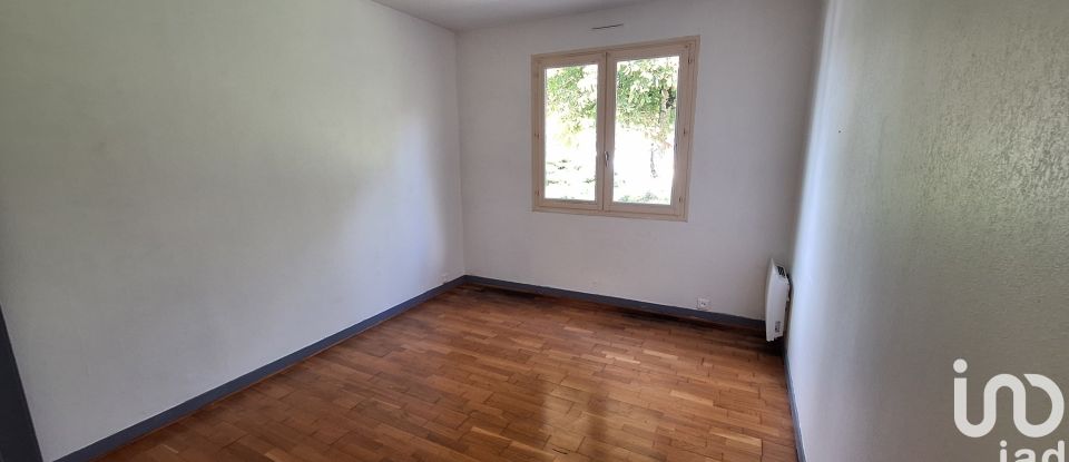 Maison 5 pièces de 101 m² à Étrechet (36120)