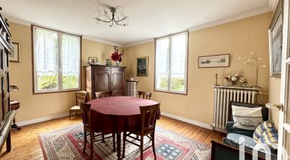 House 6 rooms of 125 m² in Palaiseau (91120)