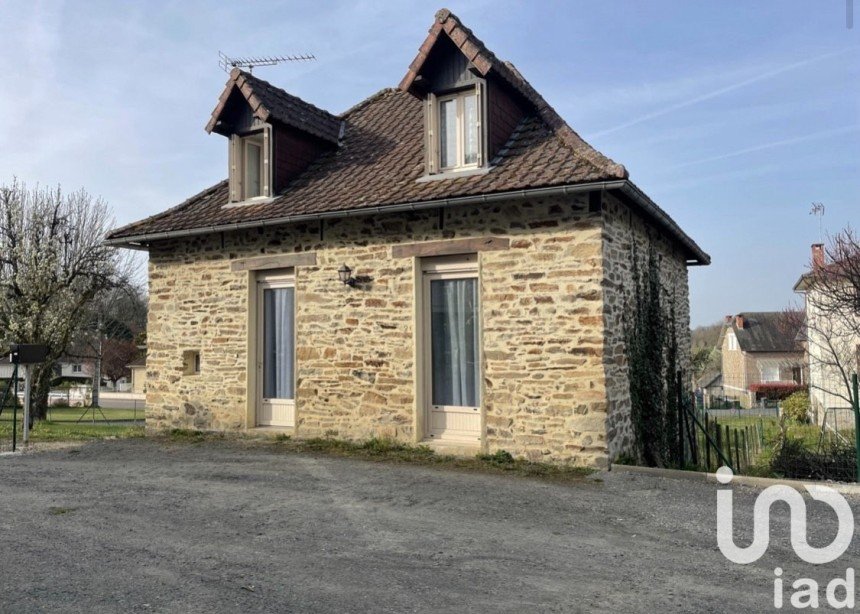 House 2 rooms of 53 m² in Perpezac-le-Noir (19410)