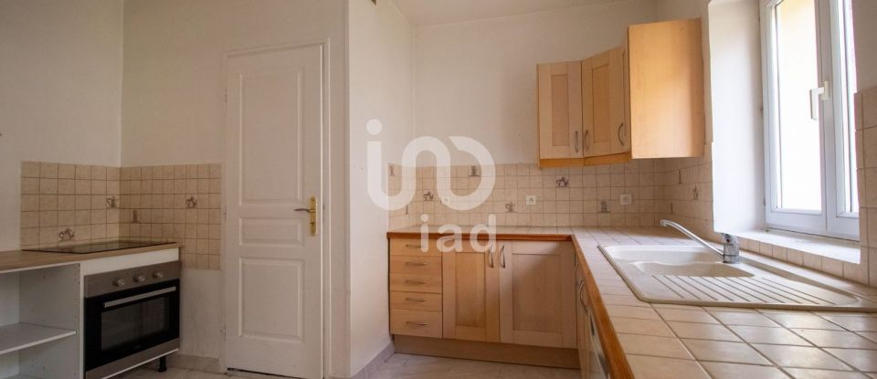 House 3 rooms of 85 m² in Vinneuf (89140)