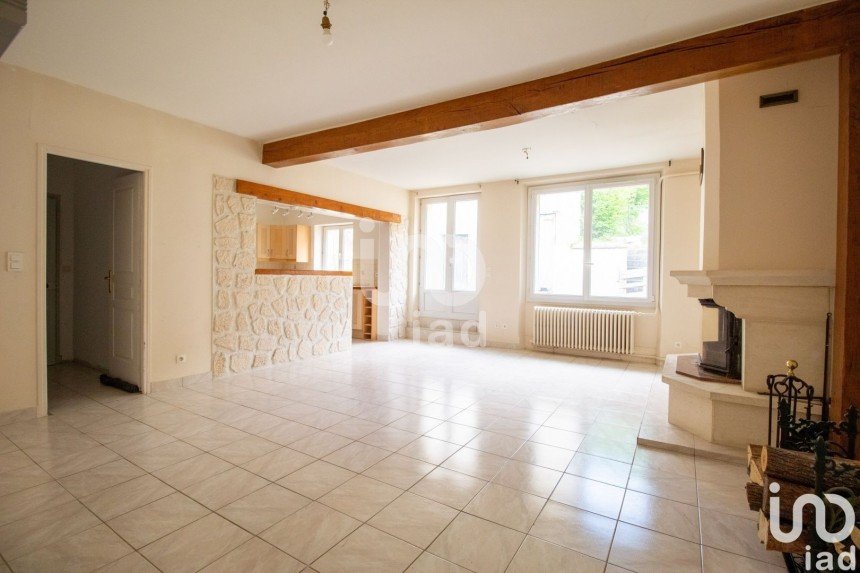 Maison 3 pièces de 85 m² à Vinneuf (89140)