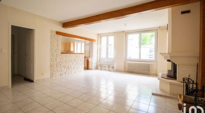 Maison 3 pièces de 85 m² à Vinneuf (89140)