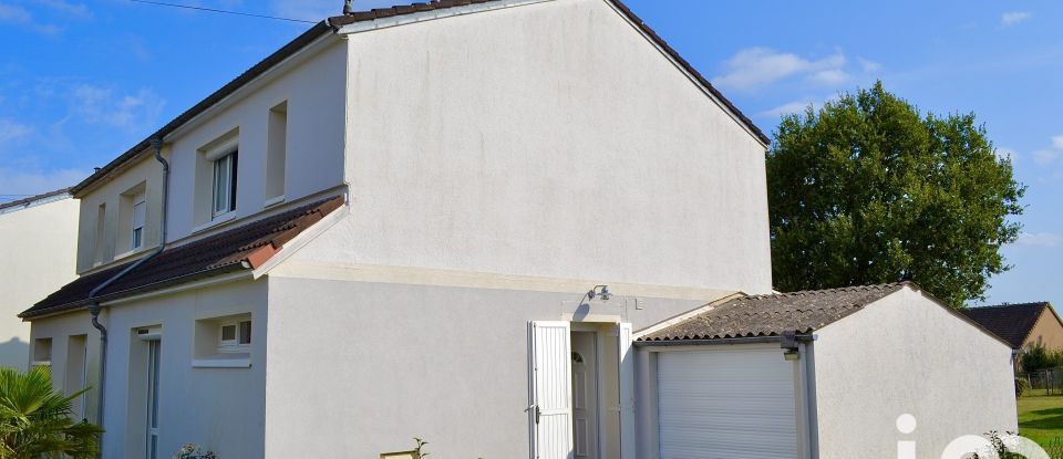 Maison traditionnelle 6 pièces de 101 m² à Le Blanc (36300)